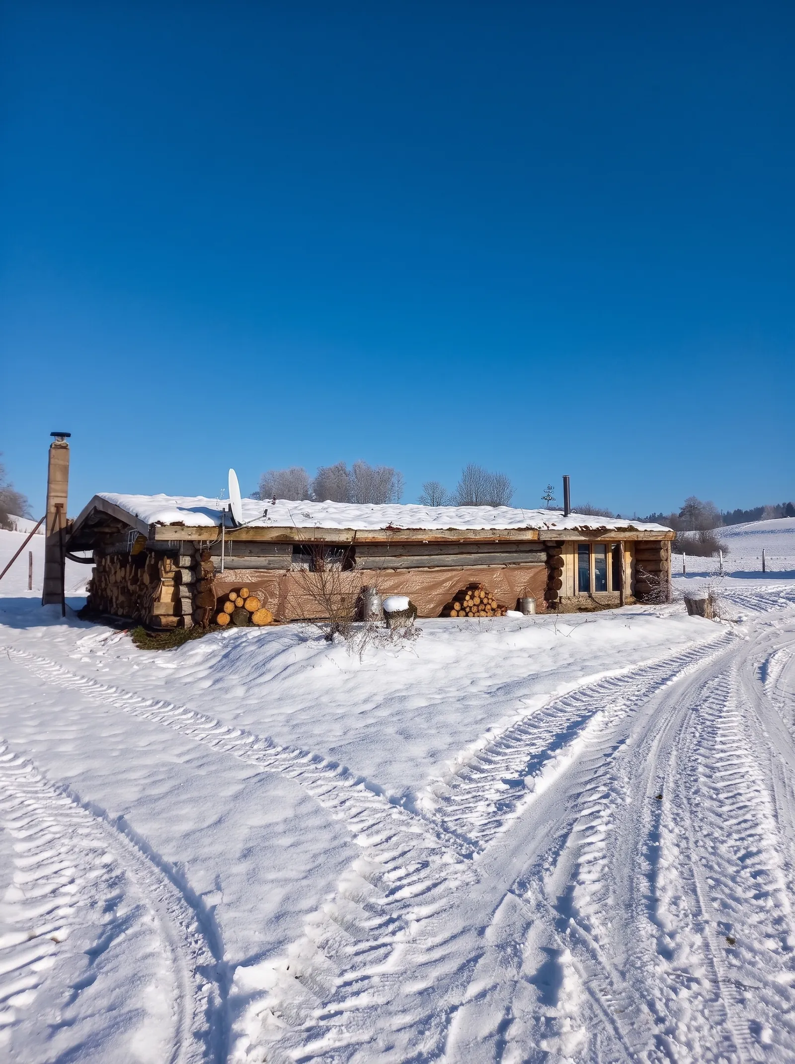 La Fuste sous la neige, par un jour de grand ciel bleu